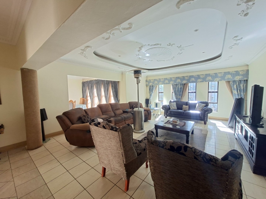 5 Bedroom Property for Sale in Baysvalley Free State